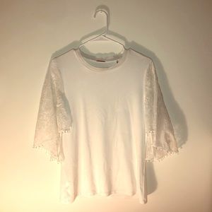 White tee shirt with lace sleeves
